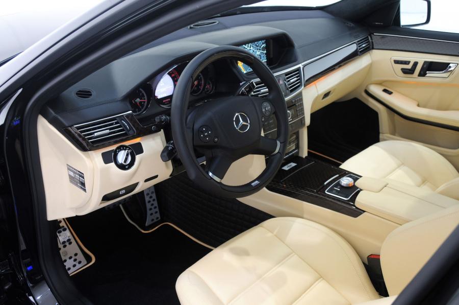 Mercedes-Benz E V12 by Brabus 2010 года  (фото 7 из 44)